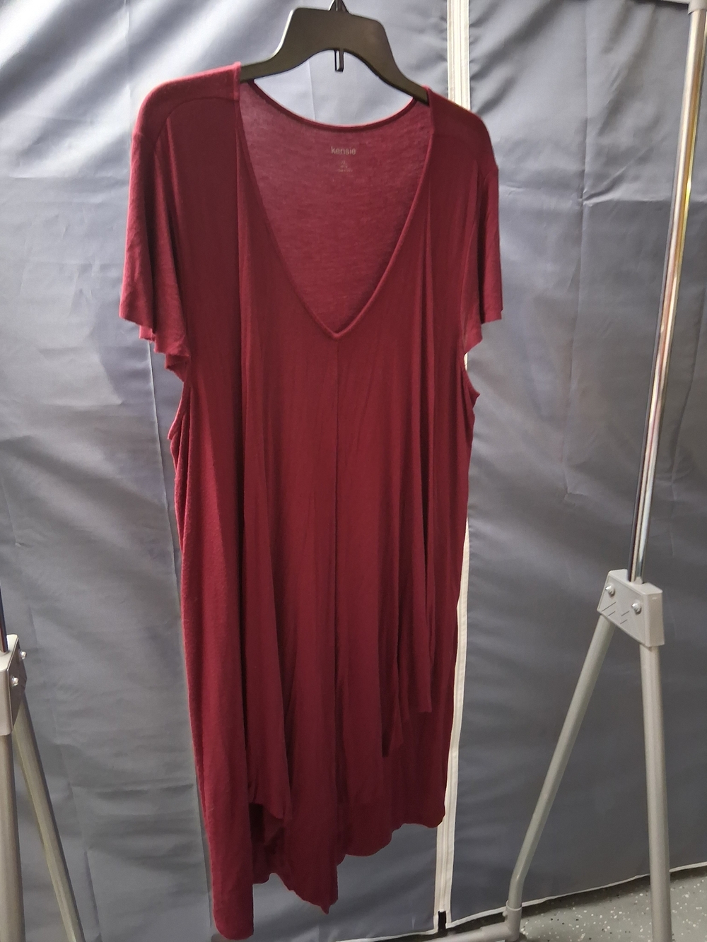 Kensie Wine V-Neck Draped Short Sleeve Dress